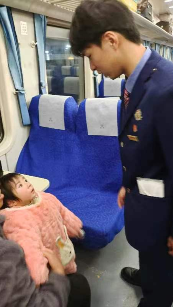 志愿者1.png 志愿者1.png