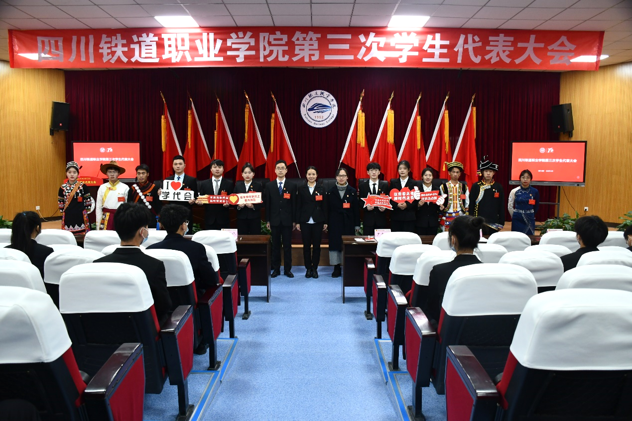 图片18.png 图片18.png