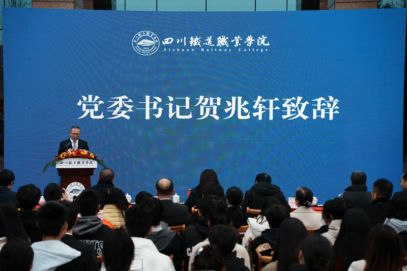 DSC01092(1).jpg DSC01092(1).jpg